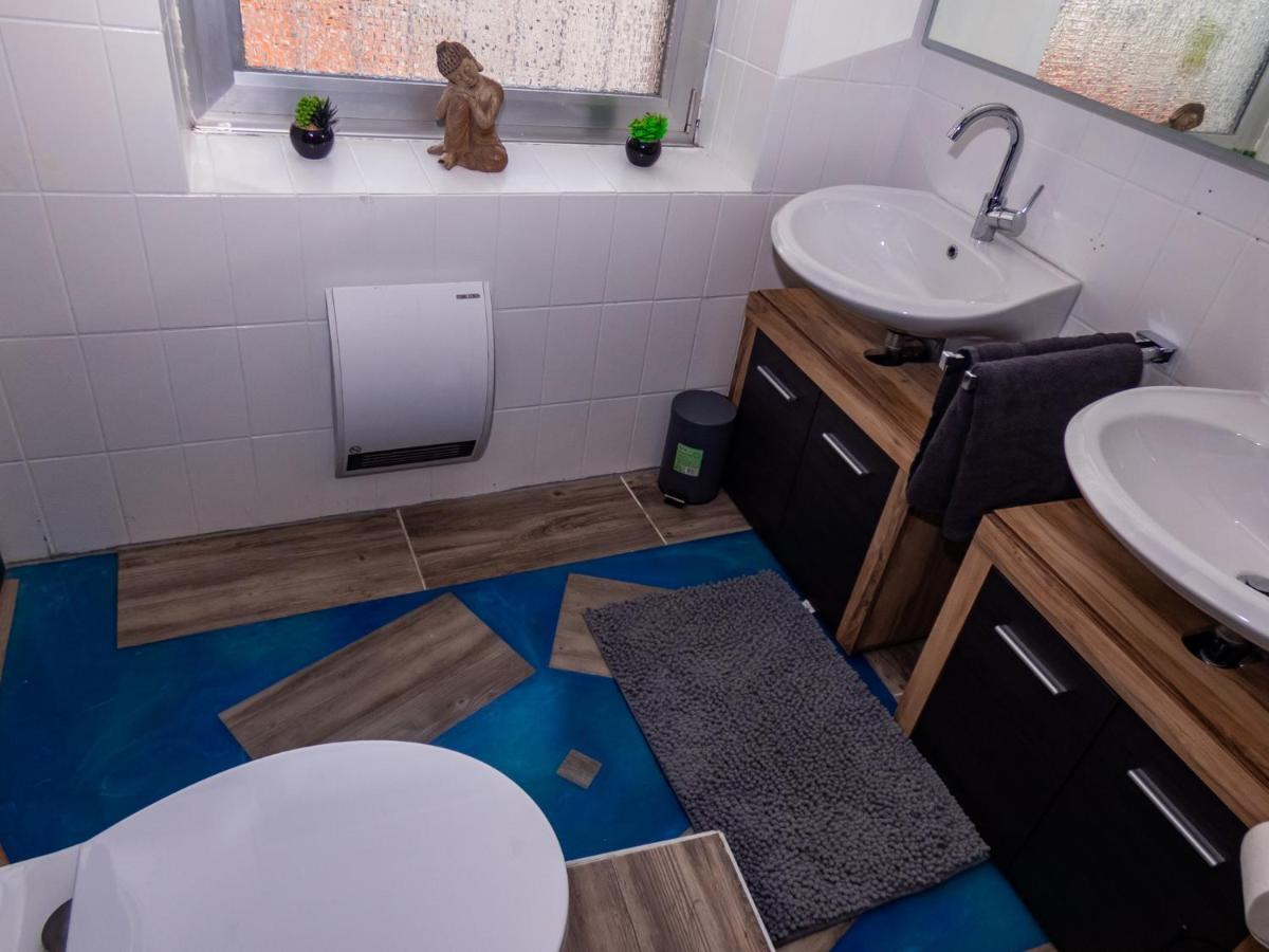 #214 Lux-Flat Im Herzen Von Neuss Mit Netflix & Prime Kültér fotó