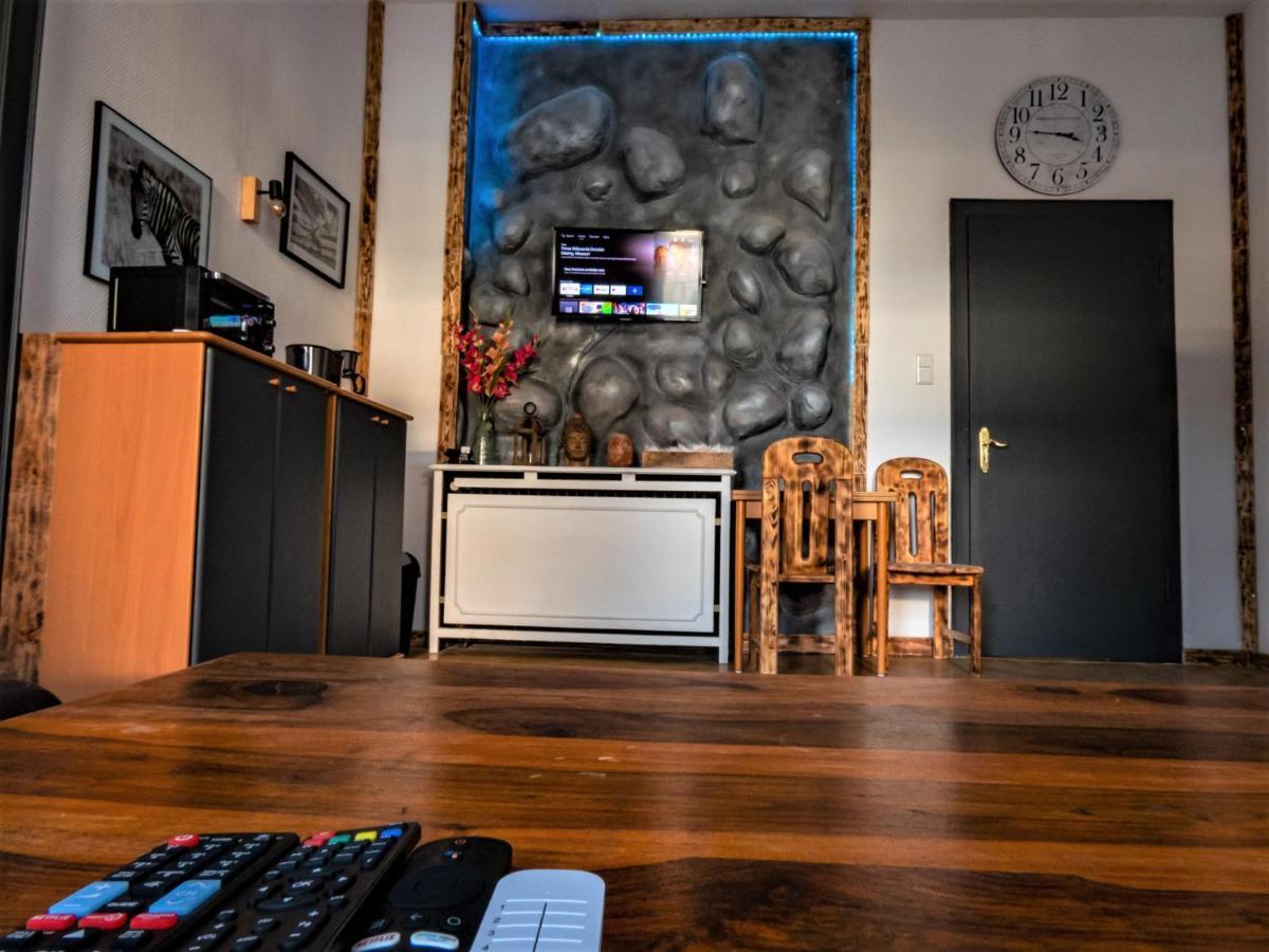 #214 Lux-Flat Im Herzen Von Neuss Mit Netflix & Prime Kültér fotó